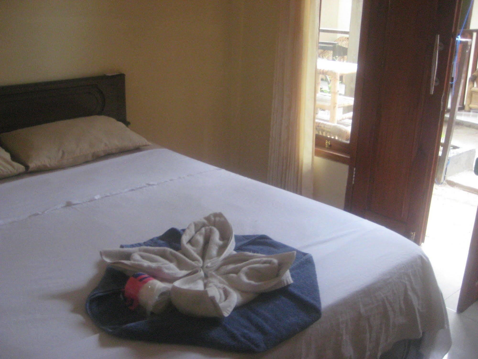 Syifa Homestay Gili Trawangan Buitenkant foto